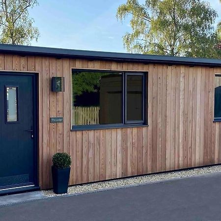 Larks Leaze Lodge, Steeple Ashton, Wiltshire Trowbridge Exteriér fotografie